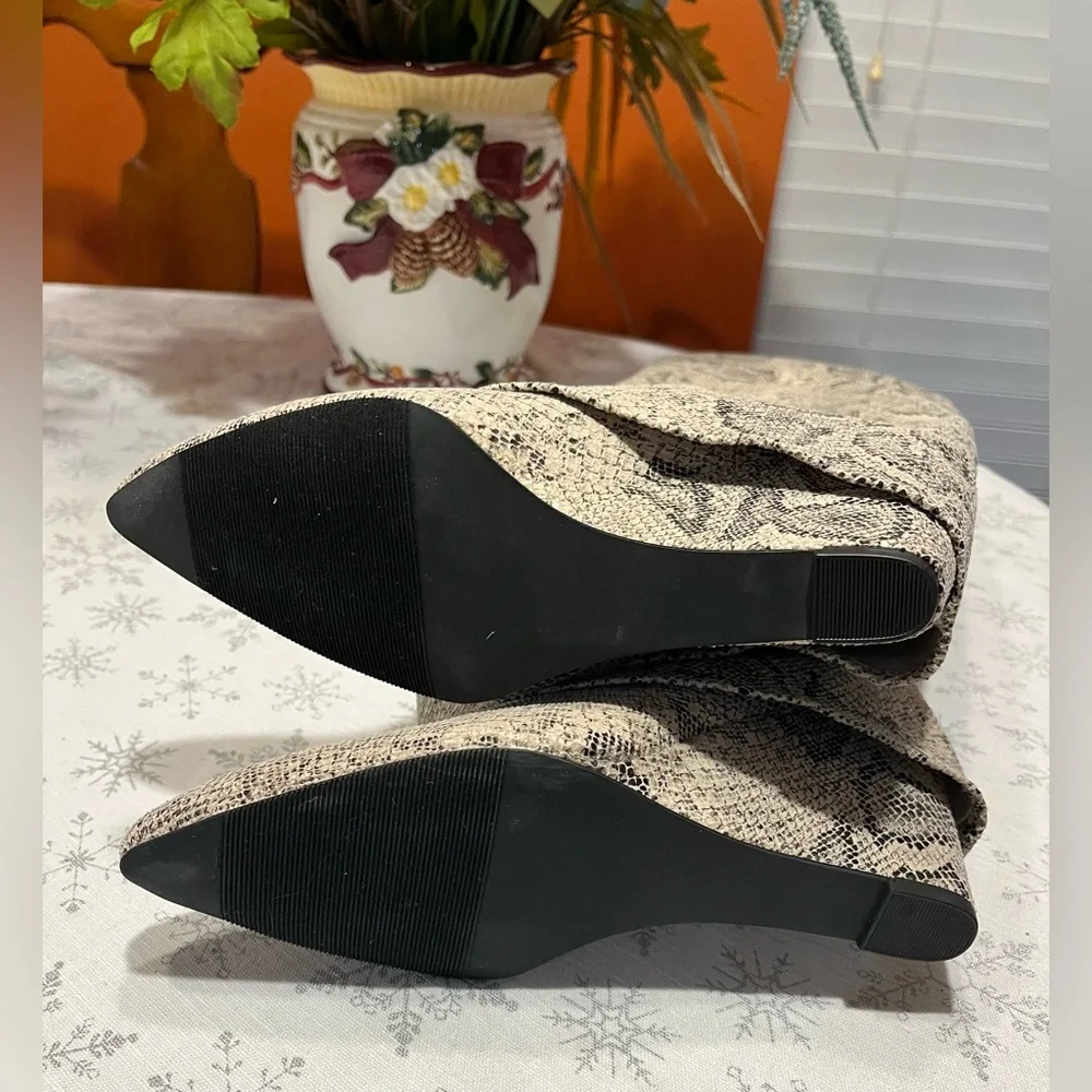New Madden Girl Evander Foldover Boot - Beige and Black Snake Print